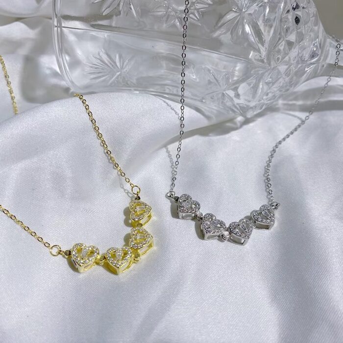 Retro Magnetic Folding Heart-Shaped Four-leaf Clover Pendant Necklace (Random Color) - Each - Image 2