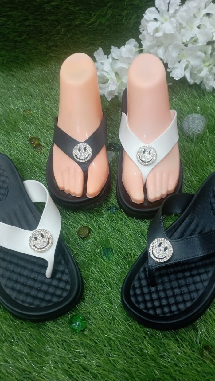 Flip Flop Sandals with Smile Round Logo