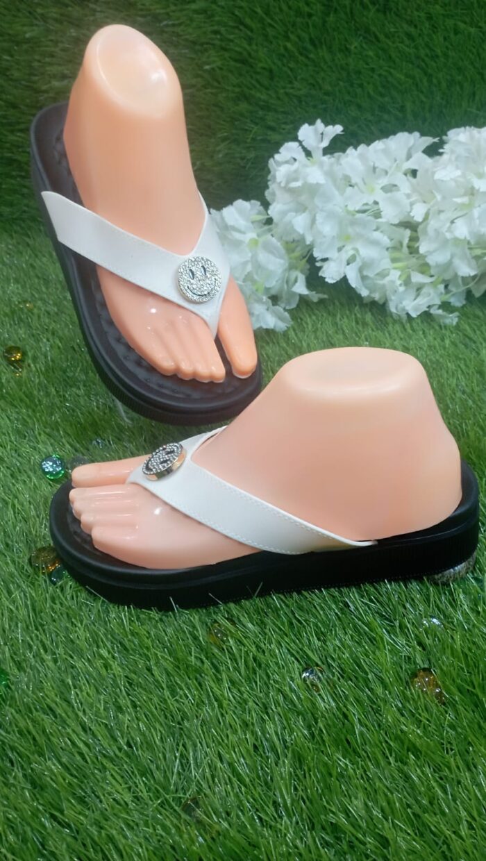Flip Flop Sandals with Smile Round Logo - Image 6