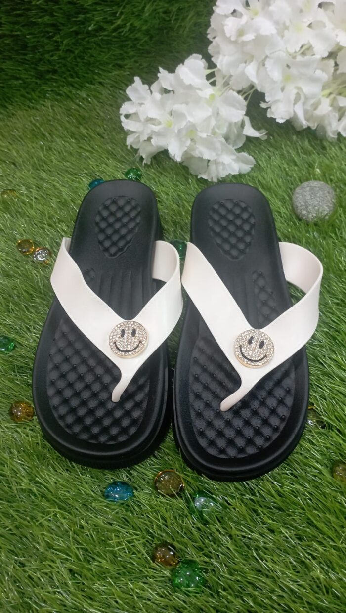 Flip Flop Sandals with Smile Round Logo - Image 8