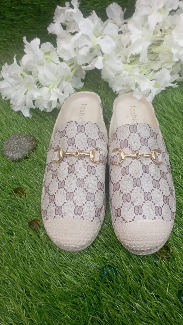 Cheap Women's Slippers and Home Shoes Beautiful Fashion women's sandals comfortable slipper women