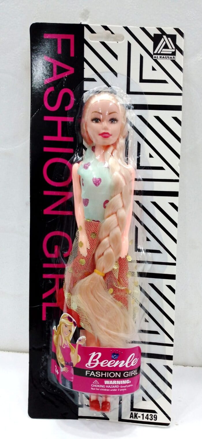 Barbie Fashionistas Doll Malibu Platinum Blonde