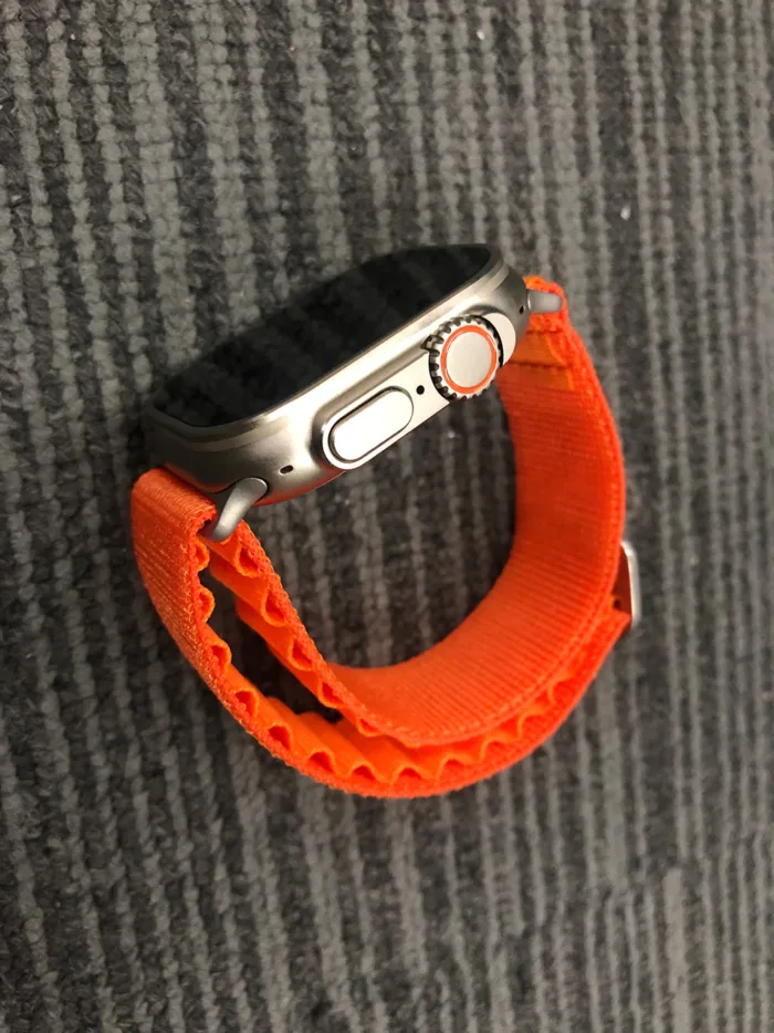 H11 Ultra Smart Watch Thunder with Alpine Loop Straps | 49 MM - Image 13